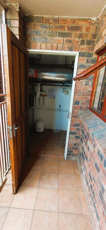 3 Bedroom Property for Sale in Langenhovenpark Free State